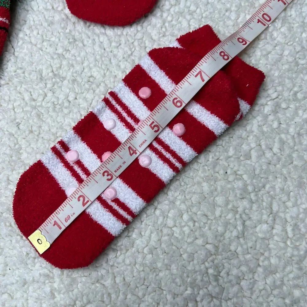 Holiday Socks Red and Green Ankle